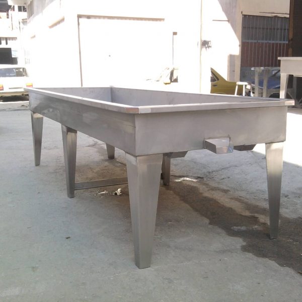 تولوم قارب